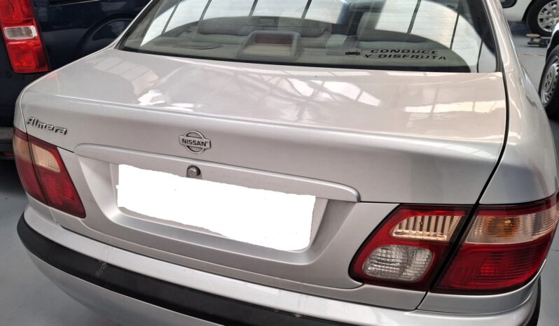 NISSAN ALMERA 2.2D 4P full