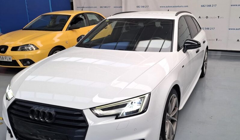 AUDI A4 AVANT S-LINE PACK BLACK full