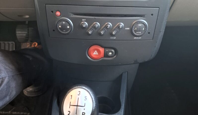 RENAULT CLIO 1.5DCI full