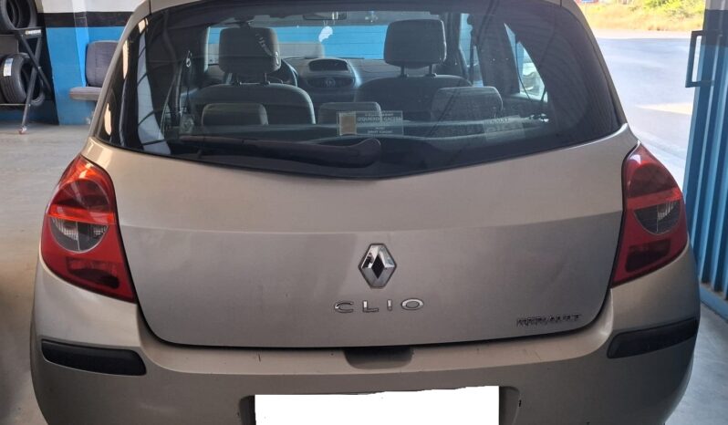 RENAULT CLIO 1.5DCI full