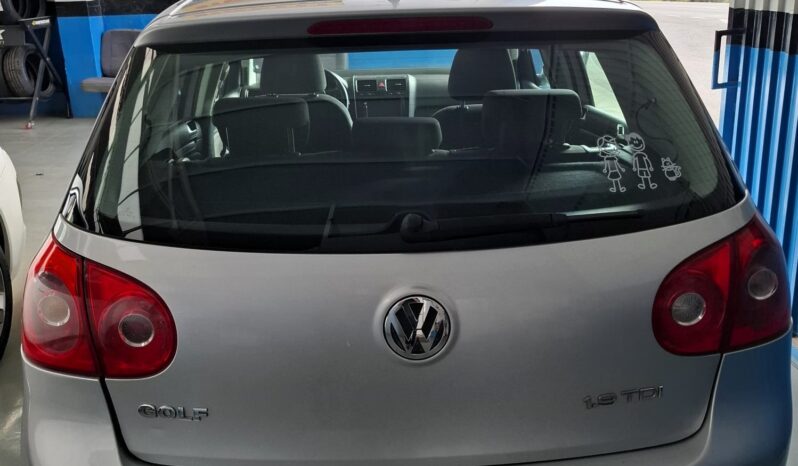 VOLKSWAGEN GOLF V TDI full