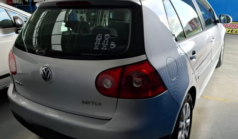 VOLKSWAGEN GOLF V TDI full